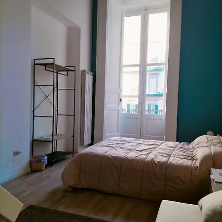 Oda ve Kahvaltı Ma.li. 3*